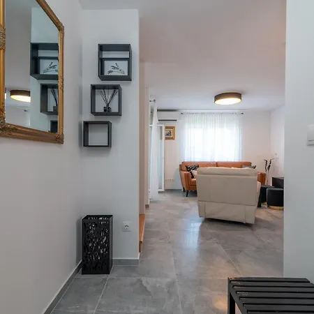 Luxury Vaya *